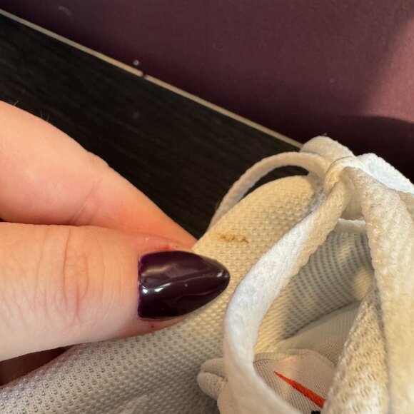 LIKE NEW Nike Court Legacy Sneakers - Picture 6 of 6